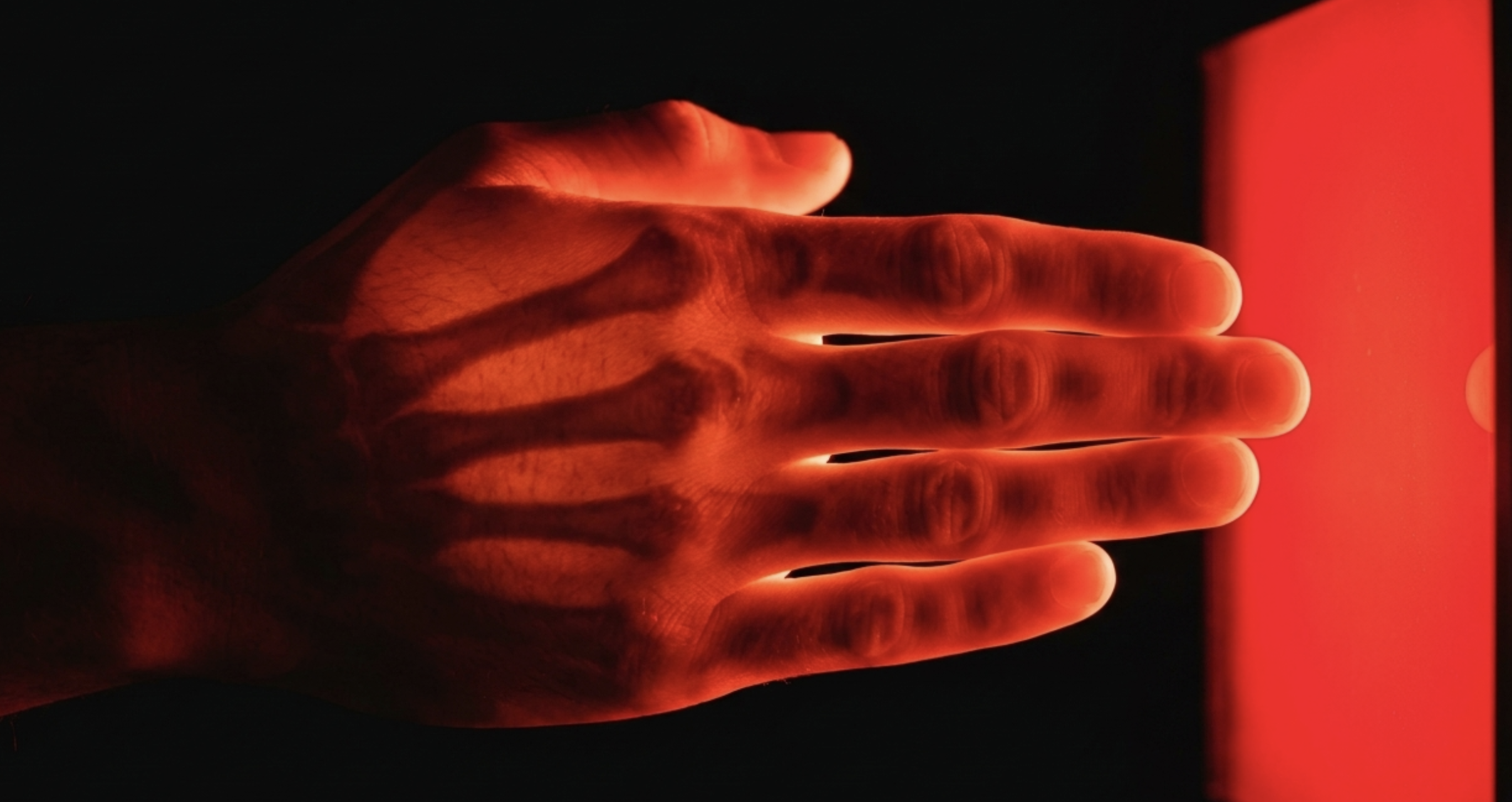 photobiomodulation 660nm 850nm wavelength masseter muscle jaw